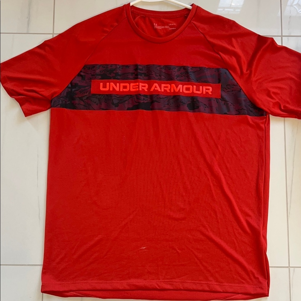 Under Armour Dark Orange Loose Heat Gear Graphic T-Shirt Size Large